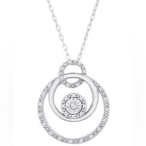 R H Macy & Co Diamond Triple Circle 18" Pendant Necklace (1/10 ct. t.w.)